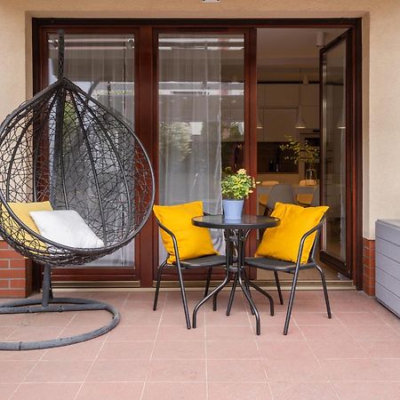 Rentplanet - Apartament Partynice Apartment Wroclaw Ngoại thất bức ảnh